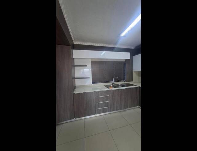 3 BEDROOM HOUSE FOR SALE IN BAYVIEW